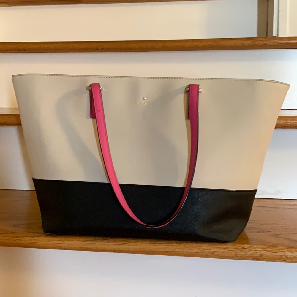 Large Kate Spade shoulder bag